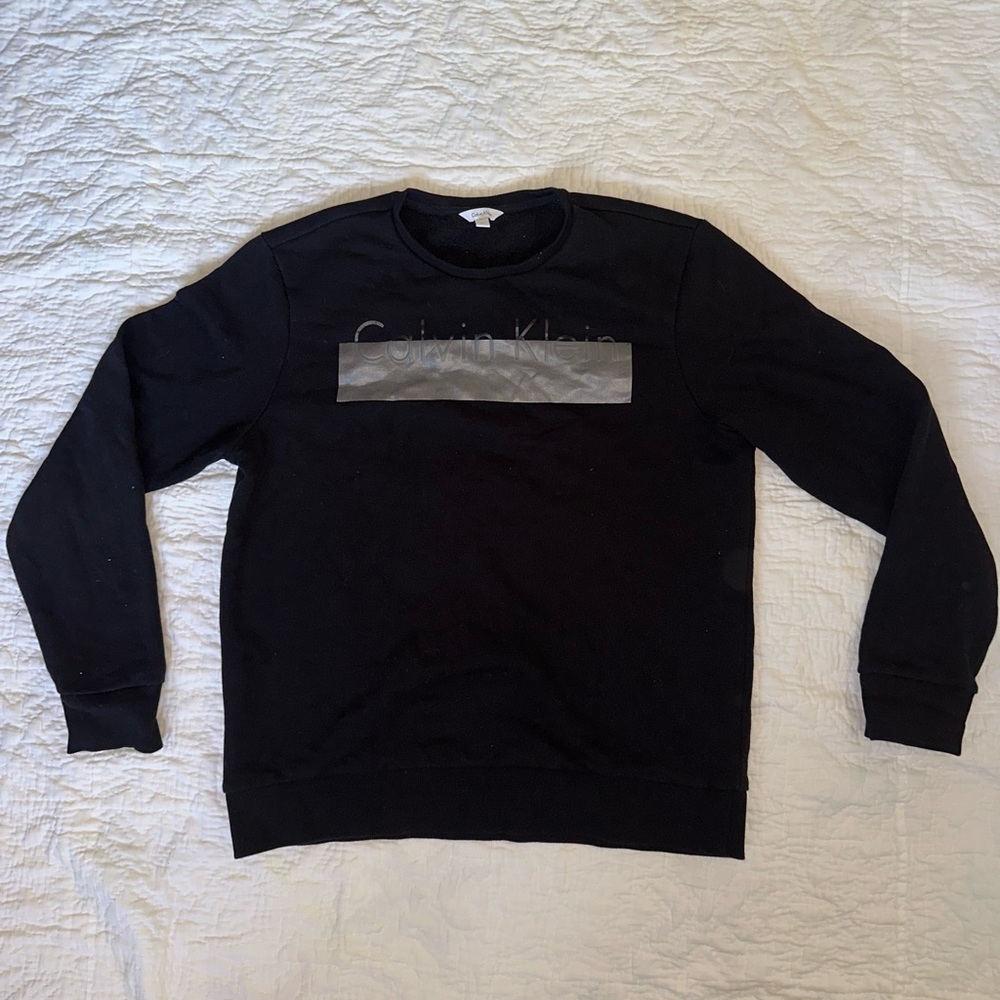 Calvin Klein Black Long Sleeved Tee Shirt Silver Lettering Large